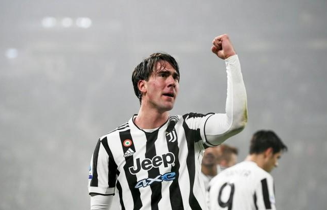  那不勒斯主场迎战尤文，奥斯梅恩PK弗拉霍维奇  